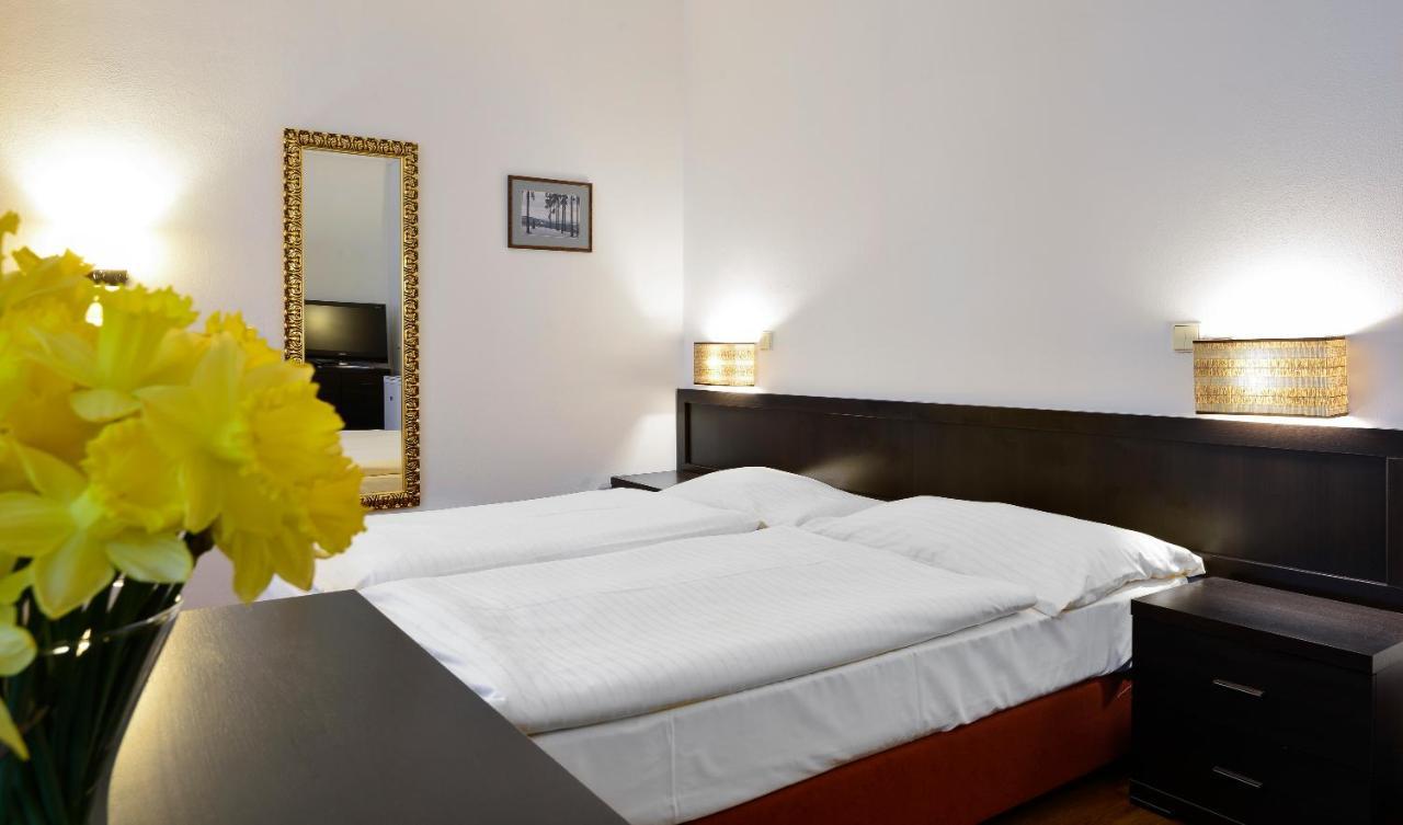 Apartments Central Park Marienbad ภายนอก รูปภาพ